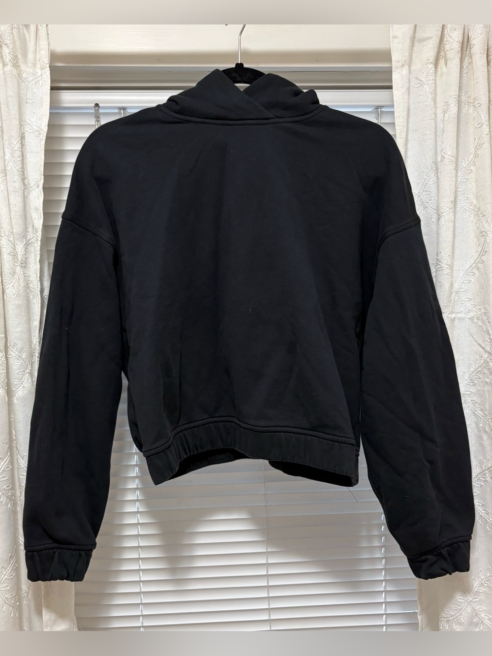 Lululemon Cropped Black Hoodie